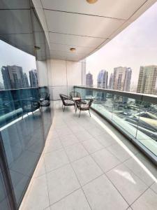 Beautiful luxury bedroom in marina