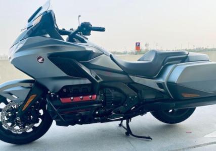Honda Goldwing Bagger 2023