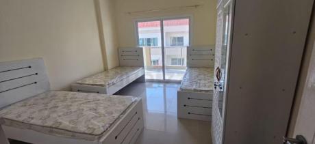 Executive Bed Space close to Metro