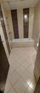 Master Room available for Arabic European in Al barsha 1