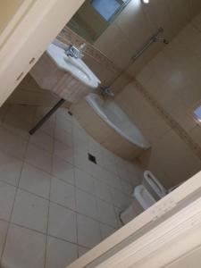 Hot Offer Studio For Rent 2500 & 2400 With Parking In Mushrif -
