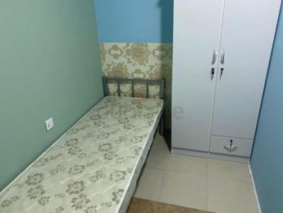 Single partition for MALE near to mall of The Emirates metro