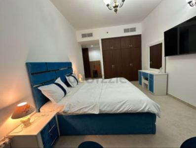 Luxury master bedroom available for rent