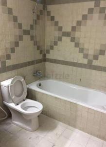 Closed Partition near Metro all inclusive