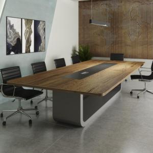Indulging in Elegance: The World of Luxury Office Furniture