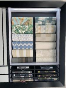 wallpaper and fixing