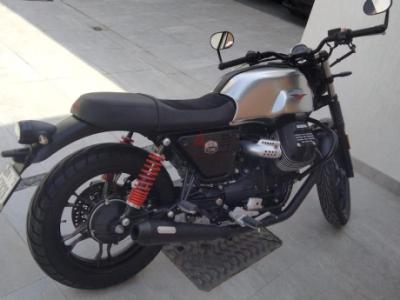 Moto Guzzi V7 Stone S “Limited edition”