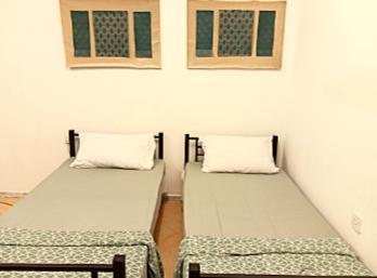 Executive Bed Space for a Working Lady – 700 Dhs/Month (All-Inclusive)