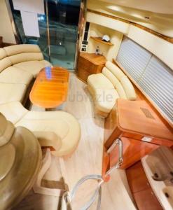 Azimut 42 Flybridge yacht