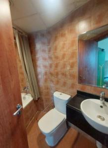 Master room with attached bathroom in IMPZ