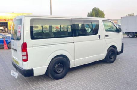 TOYOTA HIACE 13 SATTAR 2013